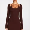 Rochie mini cu sutien cu dantelă și mâneci lungi din modal cu nervuri Caris, culoare maro ciocolată Rochie mini cu sutien cu dantelă și mâneci lungi din modal cu nervuri Caris, culoare maro ciocolată