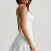Rochie mini cu talie joasă și șireturi Daria, în culoarea alb Rochie mini cu talie joasă și șireturi Daria, în culoarea alb