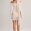 Rochie mini cu umeri decupați și detaliu eșarfă din tricot Luzia, culoare crem Rochie mini cu umeri decupați și detaliu eșarfă din tricot Luzia, culoare crem