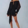 Rochie mini cu umeri decupați și mâneci balon Alessia în negru Rochie mini cu umeri decupați și mâneci balon Alessia în negru