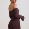 Rochie mini cu umeri decupați și volane din amestec de modal și cașmir Thais, culoare Espresso
