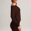 Rochie mini cu umeri decupați Mira Modal, culoare maro ciocolată