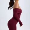 Rochie mini cu umeri decupați Oriana Modal, în culoarea roșu vin