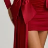 Rochie mini cu volane și fundă Karelyn, în roșu intens Rochie mini cu volane și fundă Karelyn, în roșu intens