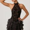 Rochie mini cu volane și gât halter Petalia, în negru Rochie mini cu volane și gât halter Petalia, în negru