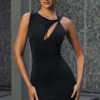 Rochie mini decupată cu talie răsucită Parina, negru Rochie mini decupată cu talie răsucită Parina, negru