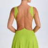 Rochie mini decupată Kalista în verde lime Rochie mini decupată Kalista în verde lime