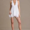Rochie mini din șifon Mariette cu decolteu adânc și spate decupat, în alb Rochie mini din șifon Mariette cu decolteu adânc și spate decupat, în alb