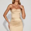 Rochie mini din satin cu decupaje festonate și volane Yesenia, culoare șampanie Rochie mini din satin cu decupaje festonate și volane Yesenia, culoare șampanie