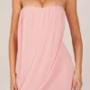 Rochie mini drapată cu bretele Alessandra, roz pudrat Rochie mini drapată cu bretele Alessandra, roz pudrat