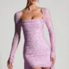 Rochie mini drapată cu guler în formă de glugă, cu ornamente, în roz bujor Rochie mini drapată cu guler în formă de glugă, cu ornamente, în roz bujor