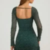 Rochie mini drapată cu guler înalt și decolteu în spate Tivoli, în verde smarald Rochie mini drapată cu guler înalt și decolteu în spate Tivoli, în verde smarald