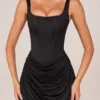 Rochie mini drapată cu șireturi Lia, negru Rochie mini drapată cu șireturi Lia, negru