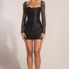 Rochie mini drapată cu mâneci lungi Clemmie, negru Rochie mini drapată cu mâneci lungi Clemmie, negru
