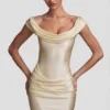 Rochie mini drapată cu umeri decupați din satin Maeve, culoare ivoriu Rochie mini drapată cu umeri decupați din satin Maeve, culoare ivoriu
