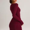 Rochie mini Eska din modal, cu guler barcă, drapată și mâneci lungi, în culoarea vinului