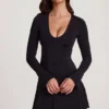 Rochie mini evazată din jersey moale Carielle, cu decolteu rotund, în negru Rochie mini evazată din jersey moale Carielle, cu decolteu rotund, în negru