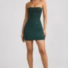 Rochie mini fără bretele, cu guler cowl și ornamente, Basel, în verde smarald Rochie mini fără bretele, cu guler cowl și ornamente, Basel, în verde smarald
