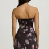 Rochie mini fără bretele, cu structură în formă de lalea, cu imprimeu floral negru Rochie mini fără bretele, cu structură în formă de lalea, cu imprimeu floral negru