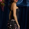 Rochie mini fără bretele Juliet cu volane și corset, cu imprimeu floral negru Rochie mini fără bretele Juliet cu volane și corset, cu imprimeu floral negru