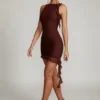 Rochie mini fără spate cu volane Iolanda, maro Rochie mini fără spate cu volane Iolanda, maro