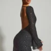 Rochie mini Grazina cu spate decupat și croi în A, cu ornamente, în negru Rochie mini Grazina cu spate decupat și croi în A, cu ornamente, în negru