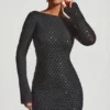 Rochie mini Grazina cu spate decupat și croi în A, cu ornamente, în negru Rochie mini Grazina cu spate decupat și croi în A, cu ornamente, în negru