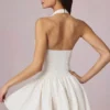 Rochie mini Haddie din modal cu broderie englezească și gât halter, în culoarea albă Rochie mini Haddie din modal cu broderie englezească și gât halter, în culoarea albă