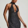 Rochie mini Henrietta cu decolteu halter și detalii de eșarfă, în culoarea neagră