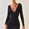 Rochie mini Jessa din modal, cu volane și decolteu adânc, în formă de A, de culoare neagră Rochie mini Jessa din modal, cu volane și decolteu adânc, în formă de A, de culoare neagră