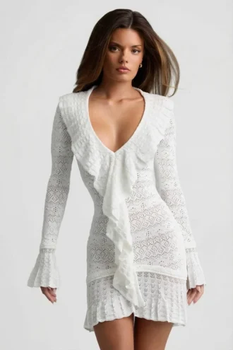 Rochie mini Jolessa din tricot pointelle cu volane, albă Rochie mini Jolessa din tricot pointelle cu volane, albă