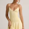 Rochie mini Kelbie din modal cu volane, croi în A, în culoarea galben crem Rochie mini Kelbie din modal cu volane, croi în A, în culoarea galben crem