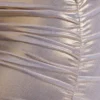 Rochie mini Layla din jersey metalic cu mâneci lungi, în nuanța auriu deschis Rochie mini Layla din jersey metalic cu mâneci lungi, în nuanța auriu deschis