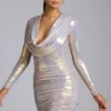 Rochie mini Layla din jersey metalic cu mâneci lungi, în nuanța auriu deschis Rochie mini Layla din jersey metalic cu mâneci lungi, în nuanța auriu deschis