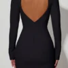 Rochie mini mulată Adelia cu decupaje în formă de inimă, negru Rochie mini mulată Adelia cu decupaje în formă de inimă, negru