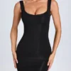 Rochie mini mulată Aoife cu dantelă modală, negru Rochie mini mulată Aoife cu dantelă modală, negru