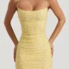 Rochie mini mulată cu decolteu rotund și ornamente Lunetta, galben Rochie mini mulată cu decolteu rotund și ornamente Lunetta, galben