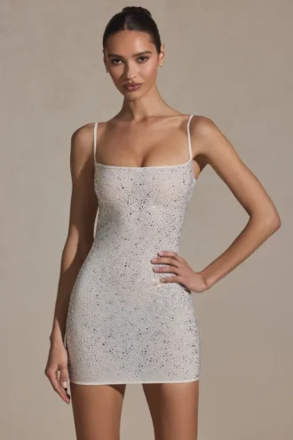 Rochie mini mulată cu ornamente Aellin, culoare alb Rochie mini mulată cu ornamente Aellin, culoare alb