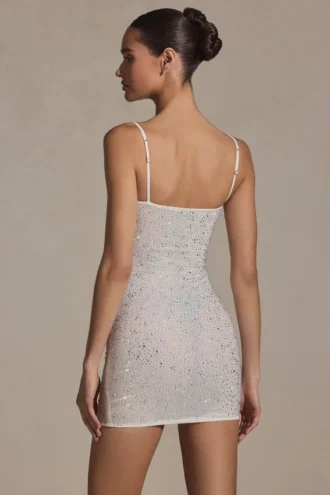 Rochie mini mulată cu ornamente Aellin, culoare alb Rochie mini mulată cu ornamente Aellin, culoare alb