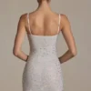 Rochie mini mulată cu ornamente Aellin, culoare alb Rochie mini mulată cu ornamente Aellin, culoare alb