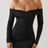 Rochie mini mulată cu umeri decupați și drapaje Rosanna, negru Rochie mini mulată cu umeri decupați și drapaje Rosanna, negru