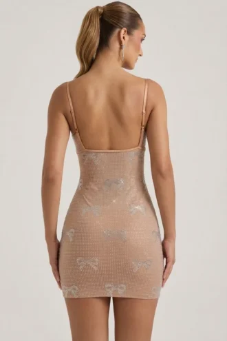 Rochie mini Olwen cu detalii de fundă, în culoarea Almond Rochie mini Olwen cu detalii de fundă, în culoarea Almond