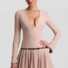 Rochie mini plisată cu mâneci lungi Fiorella, culoare ciupercă Rochie mini plisată cu mâneci lungi Fiorella, culoare ciupercă
