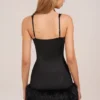 Rochie mini Rixelle din satin cu guler pătrat, corset și blană artificială, în culoarea negru Rochie mini Rixelle din satin cu guler pătrat, corset și blană artificială, în culoarea negru