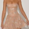 Rochie mini skater cu bretele și decorațiuni Atiyah, culoare migdală Rochie mini skater cu bretele și decorațiuni Atiyah, culoare migdală
