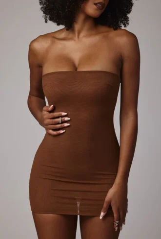Rochie mini slip bandeau din plasă transparentă moale Intimates, culoare Mocha Rochie mini slip bandeau din plasă transparentă moale Intimates, culoare Mocha