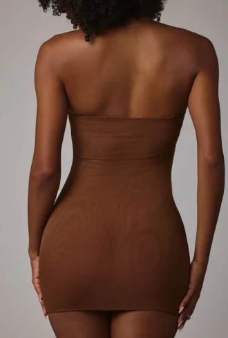 Rochie mini slip bandeau din plasă transparentă moale Intimates, culoare Mocha Rochie mini slip bandeau din plasă transparentă moale Intimates, culoare Mocha