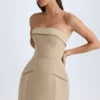 Rochie mini structurată cu guler pliat Taia, culoare camel