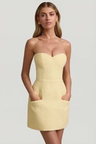 Rochie mini structurată fără bretele, cu decolteu în formă de inimă, Talina, în galben pastel Rochie mini structurată fără bretele, cu decolteu în formă de inimă, Talina, în galben pastel