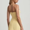 Rochie mini structurată fără bretele, cu decolteu în formă de inimă, Talina, în galben pastel Rochie mini structurată fără bretele, cu decolteu în formă de inimă, Talina, în galben pastel